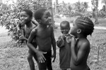 Rires et grimaces - Enfants d'Apatou