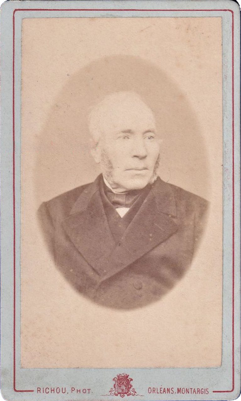 Vieux Montargis, photographe Louis-Noël RICHOU - Portrait